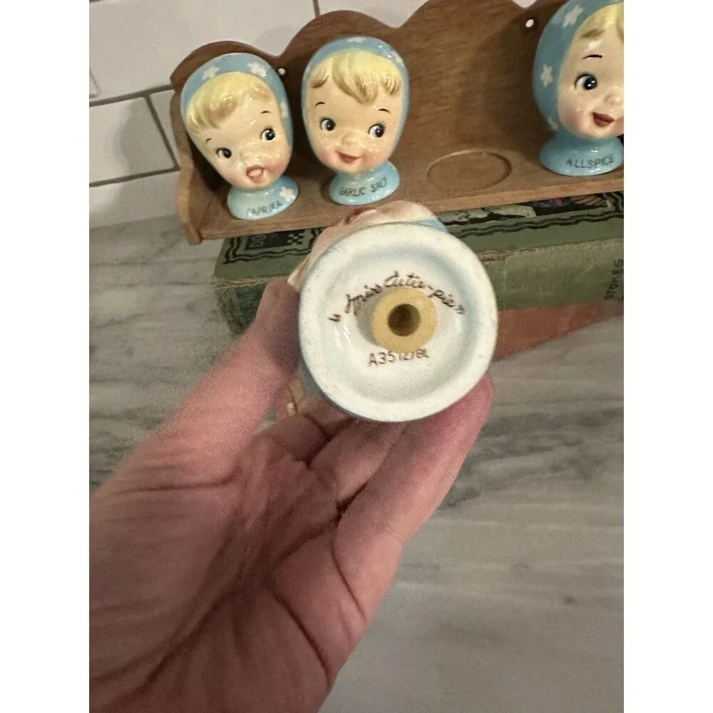 Vtg Napco Miss Cutie Pie Blue Spice Shaker Set Paprika Allspice Cinnamon Garlic